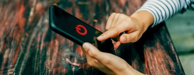 Jak włączyć telefon Samsung, gdy nie reaguje na przycisk zasilania Jak włączyć telefon Samsung, gdy nie reaguje na przycisk zasilania